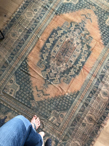 Vintage Rug 4’9x7’5 [SLOAN]