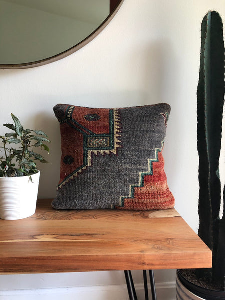 Vintage Rug Pillow 16x16 [BREEZY I]