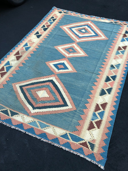 Vintage Rug 5’2x7’6 [AZRA]