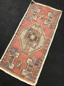 Vintage Rug 1.7x3.3 [CHARLEY]