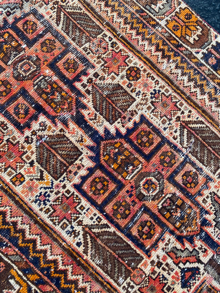 Vintage Rug 3’8x8’8 [RUBY]