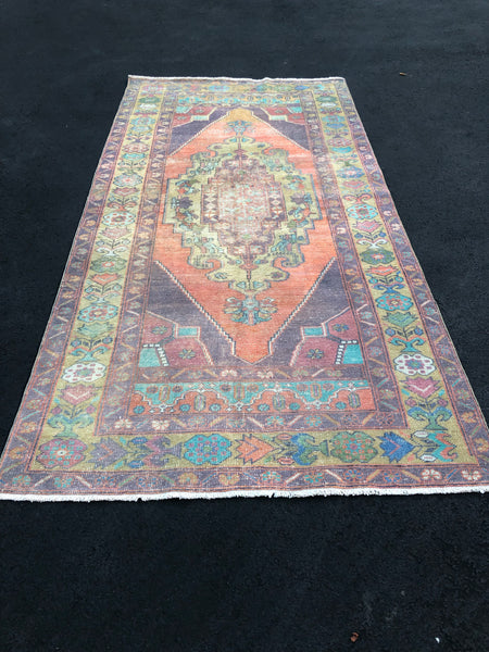 Vintage Rug 4’9x8’3 [SONNY]