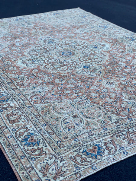 Vintage Rug 7’x9’9 [ODESSY]