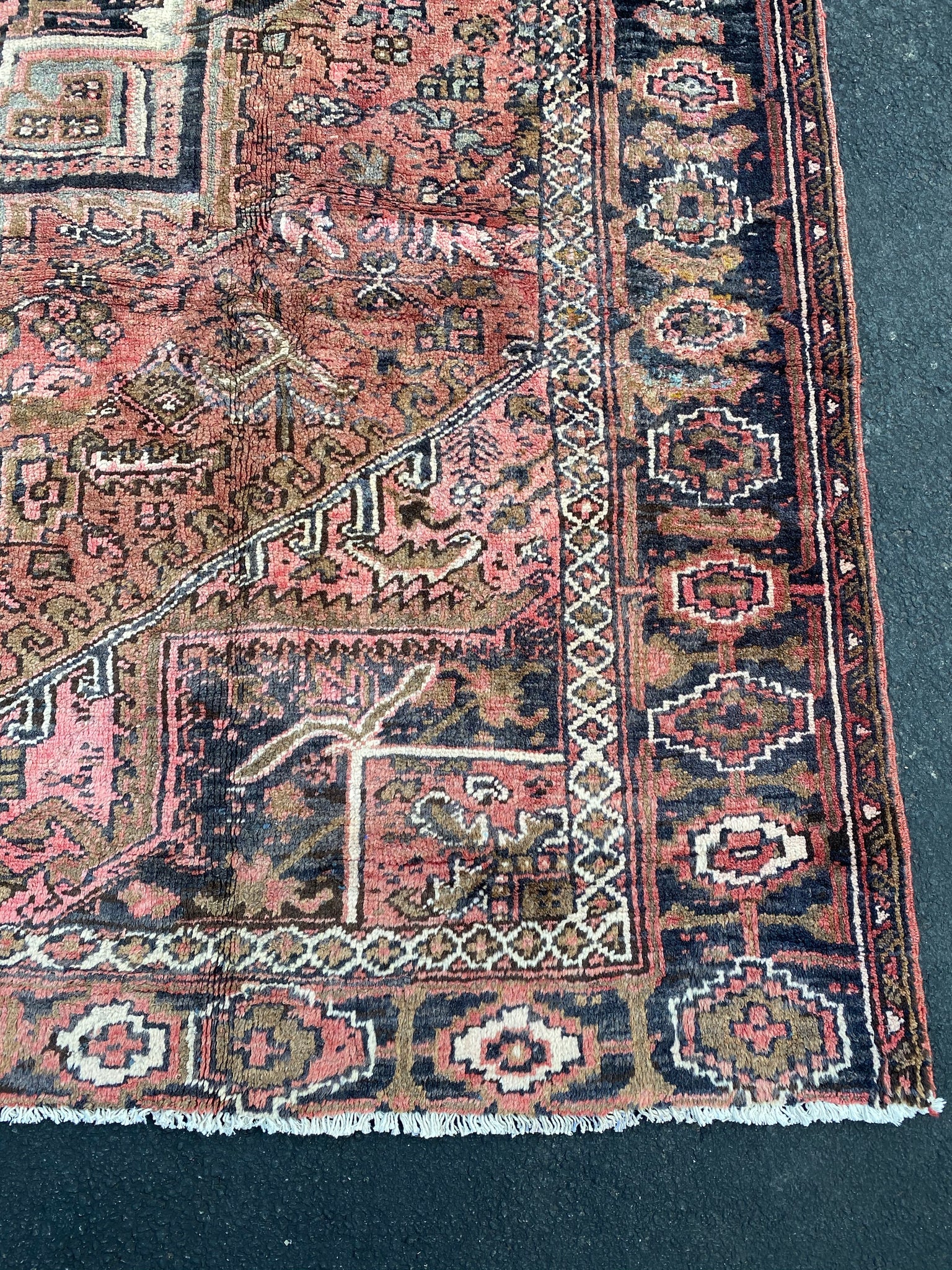 Vintage Rug 7’2x10’2 [GABLE]