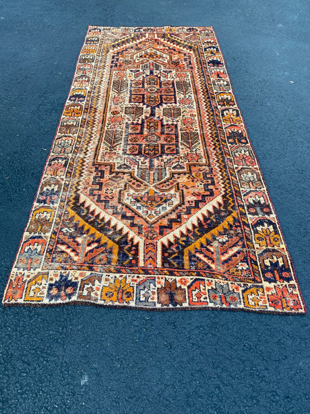 Vintage Rug 3’8x8’8 [RUBY]