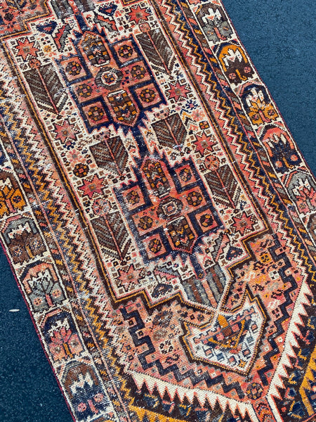 Vintage Rug 3’8x8’8 [RUBY]