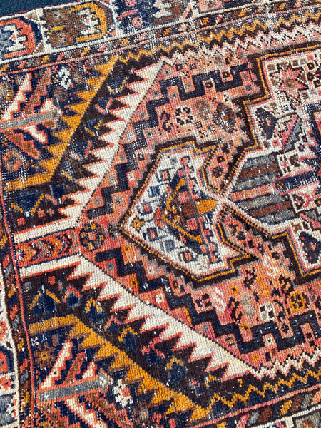 Vintage Rug 3’8x8’8 [RUBY]