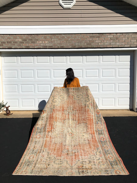 Vintage Rug 6’1x8’2 [HARTLEY]