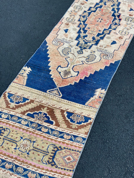 Vintage Rug 1’9x8’10 [SAFIYA]