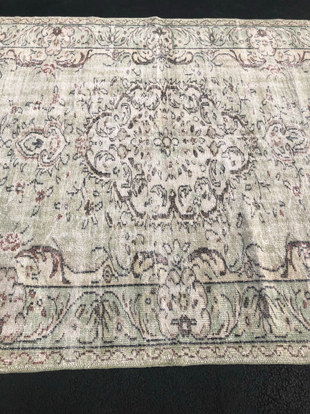 Vintage Rug 6’5x9’8[ESME]