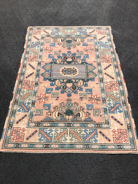 Vintage Rug 3’8x5’7 [MAXINE]