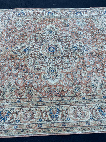 Vintage Rug 7’x9’9 [ODESSY]