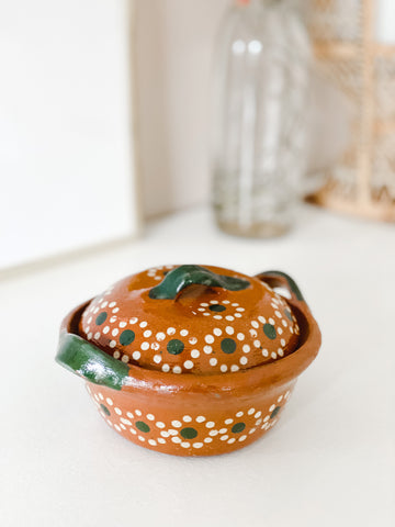 Vintage Clay Cazuela