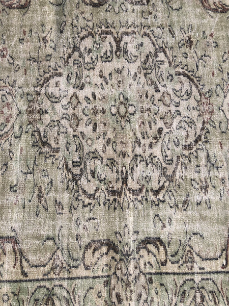 Vintage Rug 6’5x9’8[ESME]